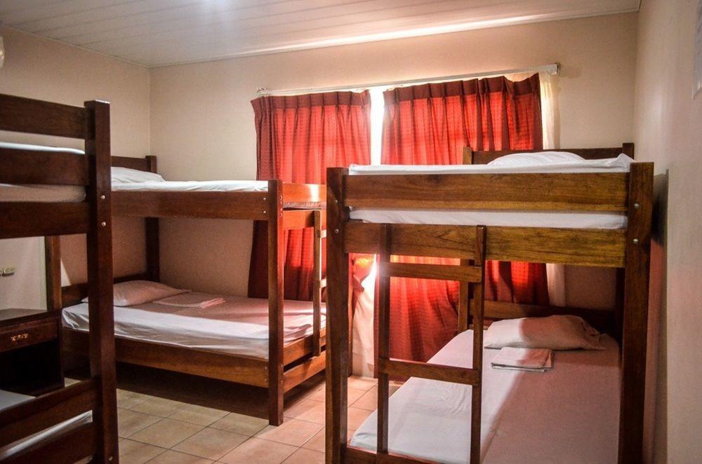Hotel La Choza Inn La Fortuna Ngoại thất bức ảnh